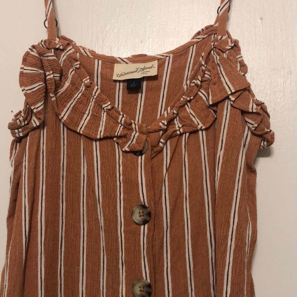 Tank with ruffle detail